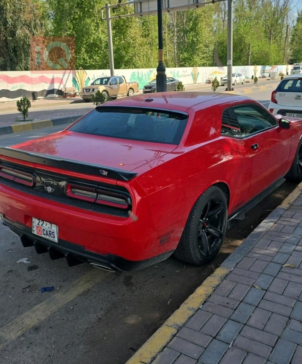 Dodge Challenger